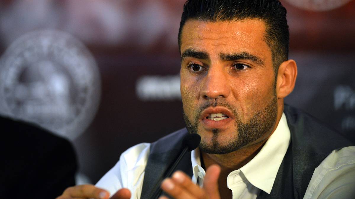 MANUEL CHARR: Als der Boxer 2015 einen Besuch in einer Dönerbude nur knapp überlebte, folgte die Schlagzeile: "Ex-Promi Big Brother-Kandidat angeschossen." Später war er auch sportlich wieder erfolgreich und sicherte sich den Weltmeistertitel im Schwergewicht. 2018 sorgten Doping-Vorwürfe für Wirbel