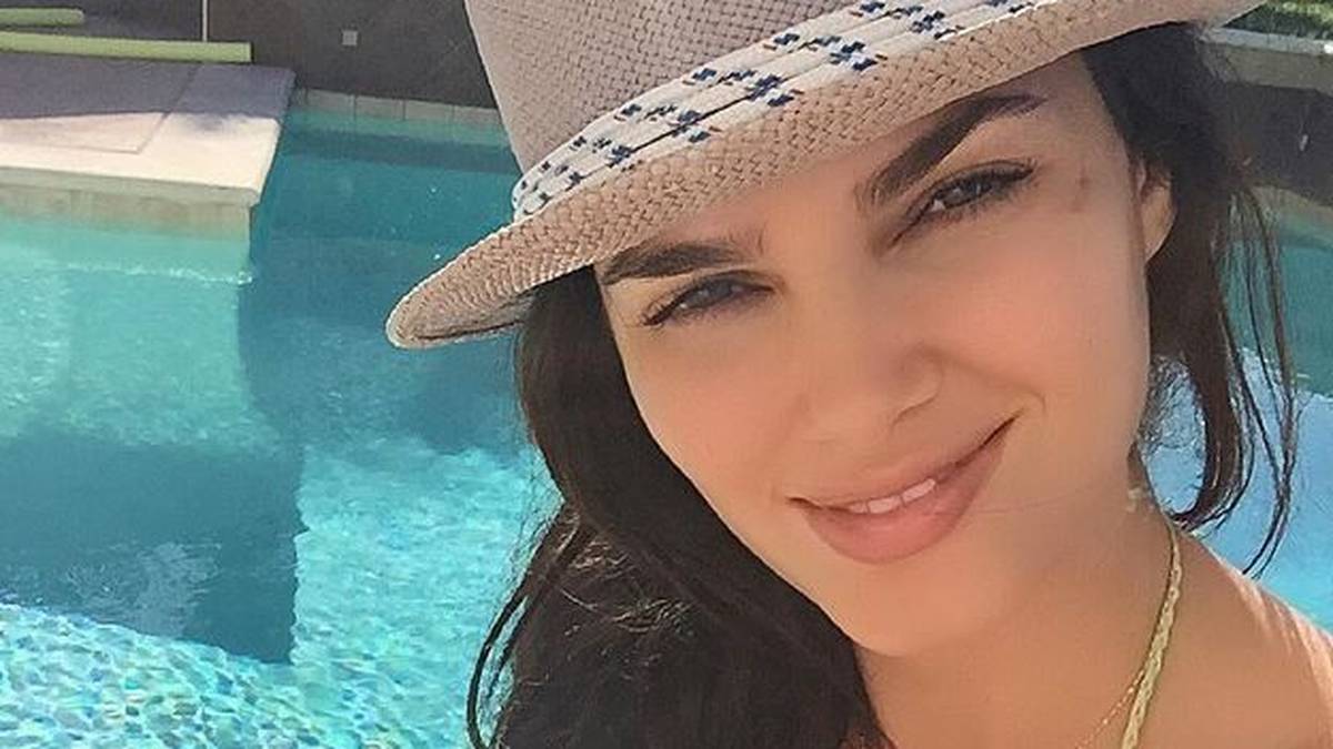 C. J. Wilson ist ein hochdotierter Pitcher der Los Angeles Angels. Sein privater Schatz heißt Lisalla Montenegro und ist ein brasilianisches Supermodel. Ende Februar 2016 bekamen sie ihre erste Tochter