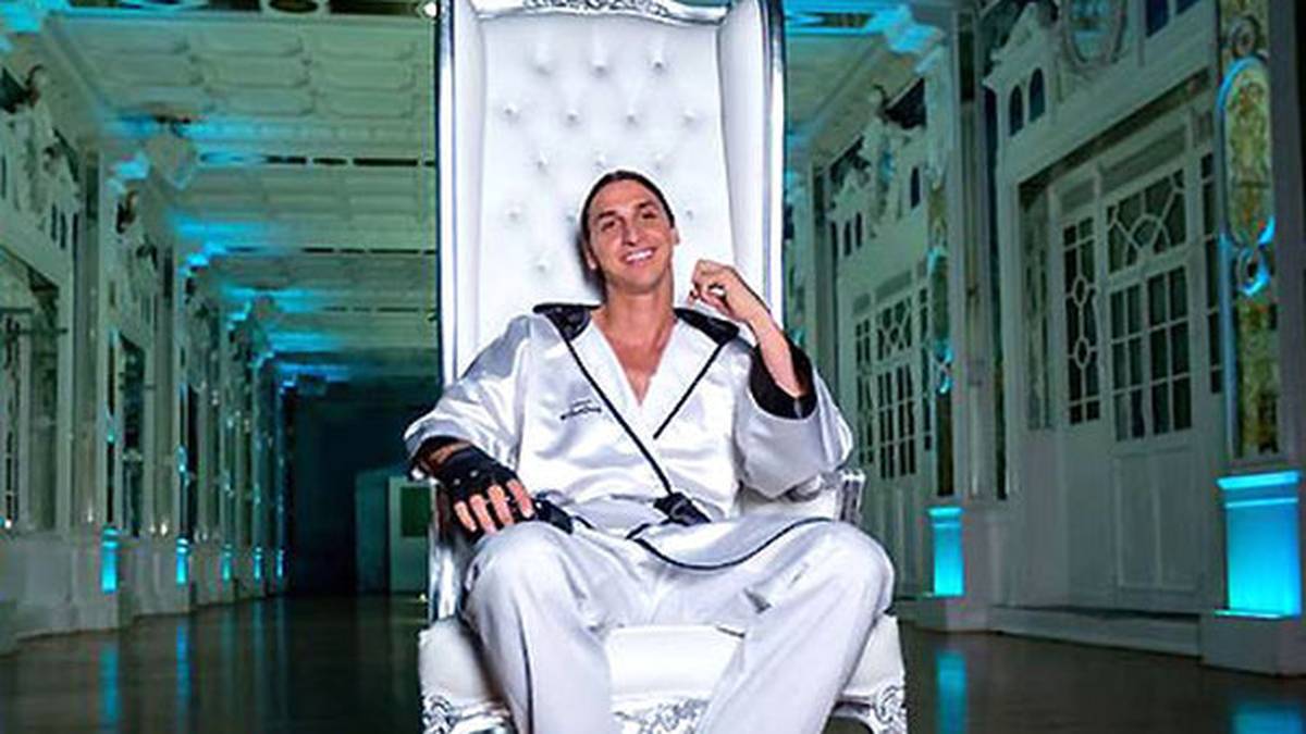An Großspurigkeit ist Zlatan Ibrahimovic kaum zu überbieten. Ob auf dem Thron oder in Jesus-Pose, der Schwede ist immer obenauf