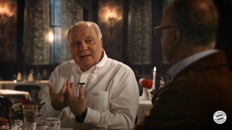 Uli Hoeneß und Karl-Heinz Rummenigge sprechen zum 125-jährigen Jubiläum des FC Bayern über das Motto "Mia san mia".