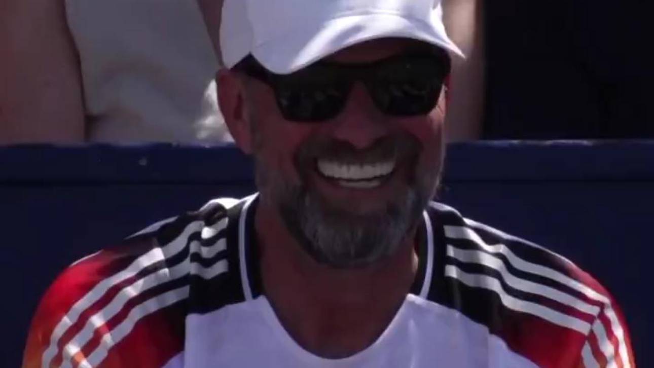 Klopp zeigt sich bei Sport-Event