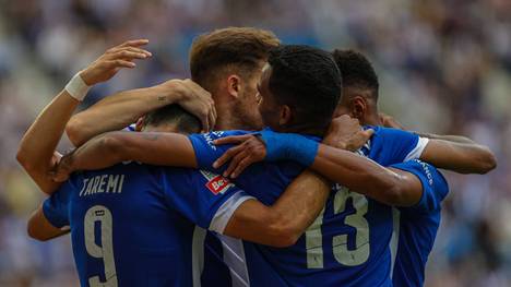 Doppelschlag in der Nachspielzeit: Porto mit Comeback-Sieg gegen Rio Ave, Highlights by Sportdigital