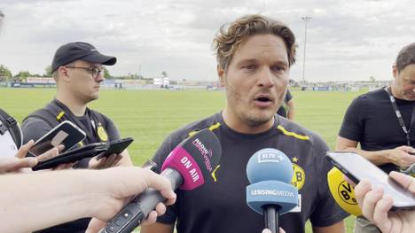 Trainer Edin Terzic spricht beim ersten Testspiel von Borussia Dortmund über weitere Transfers des BVB. 
