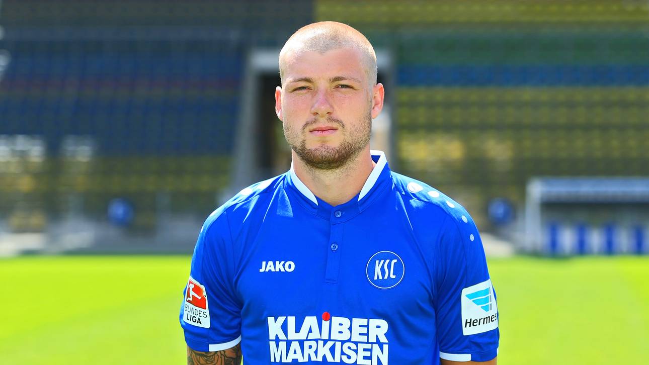 Oral holt Ex-Spieler zum KSC