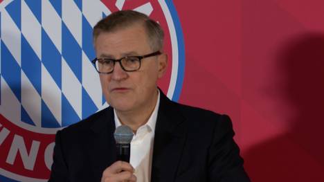 Jan-Christian Dreesen spricht nach dem Kauf des Stadions in Unterhaching über die weitere Planung und Organisation der Säbener Straße und den Umbau, der losgelöst vom Erwerb des Stadions fungiert.