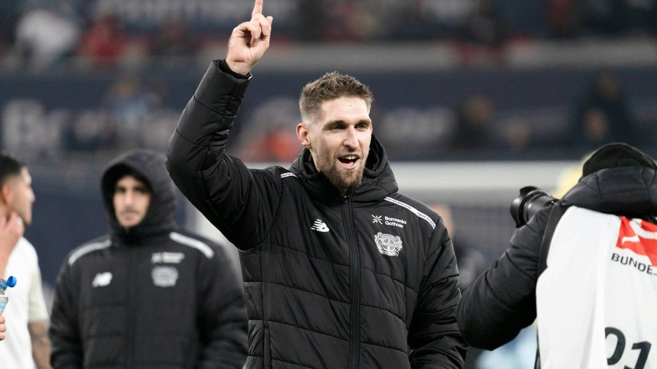 „Ungeschlagen Meister“: Bayer feiert Bayern-Pleite