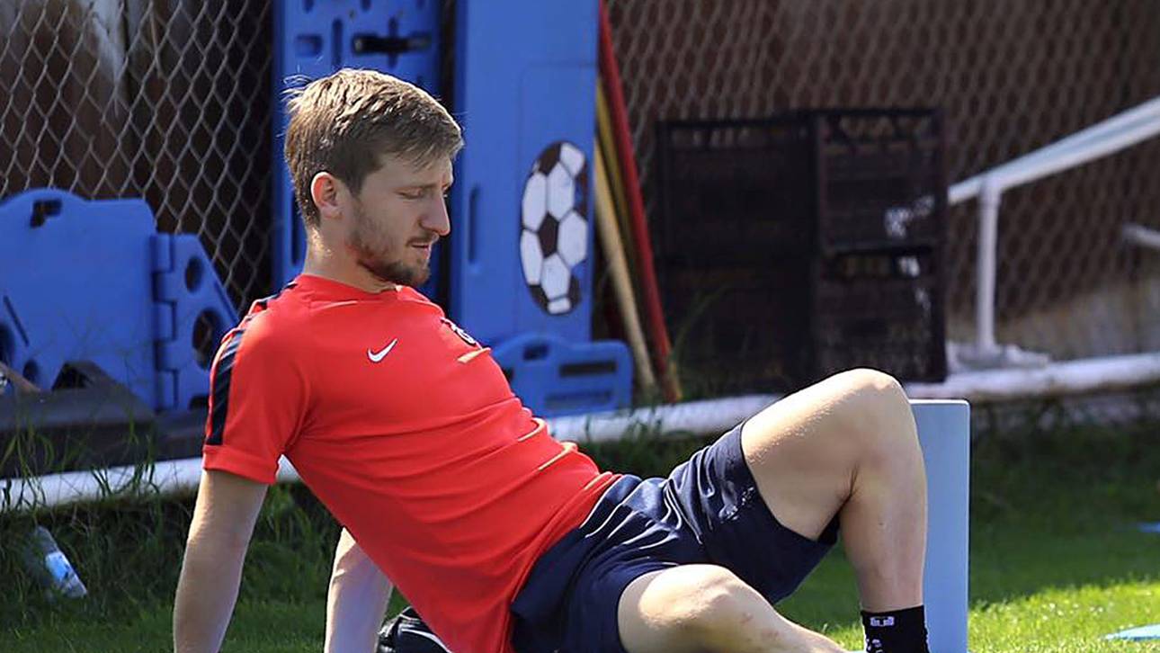 Marin gerät mit Mitspieler aneinander