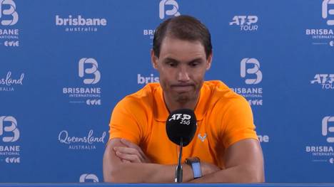 Tennis-Star Rafael Nadal war im vergangen Jahr von Verletzungen geplagt und konnte nicht an der ATP-Tour teilnehmen, jetzt ist er vor den Australien Open schon wieder verletzt.