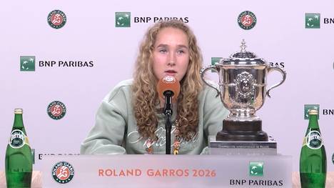 Die russische Tennisspielerin Mirra Andreeva äußert sich nach ihrem French-Open-Sieg zu ihrem Umgang mit dem Ukraine-Krieg. 