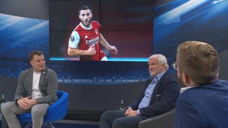 Ist Sead Kolasinac der Königstransfer für Schalke? Rudi Völler überrascht im CHECK24 Doppelpass mit der Aussage, dass auch er Interesse an einem Transfer des Linksverteidigers hatte.