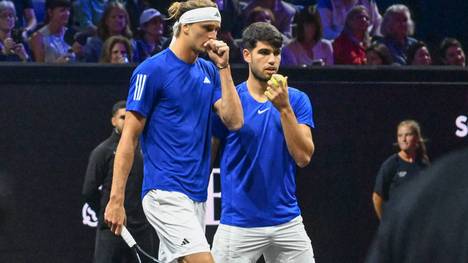 Alexander Zverev trifft bei den ATP Finals auf Carlos Alcaraz