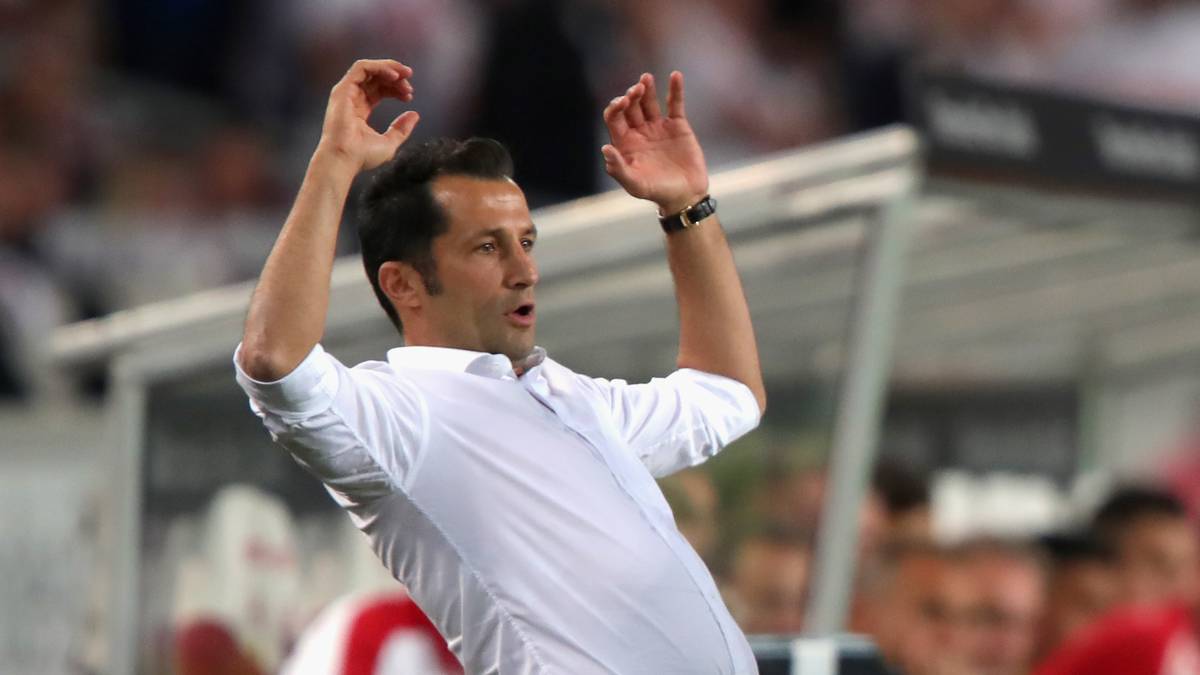 HASAN SALIHAMIDZIC: Der vorläufige Tiefpunkt zwingt den Sportdirektor zu einem langen Krisengespräch mit Kovac und dessen Co-Trainer und Bruder Robert. Doch Salihamidzic gerät zusehends selbst in die Bredouille. SPORT1-Experte Reif fordert mehr von den Klub-Verantwortlichen: "Es ist jetzt auch für Hasan Salihamidzic die Zeit, sich zu zeigen"