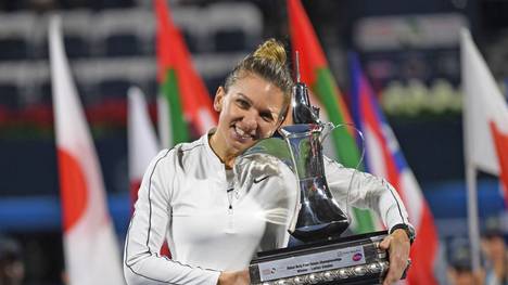 Simona Halep freut sich über ihren 20. Turniersieg