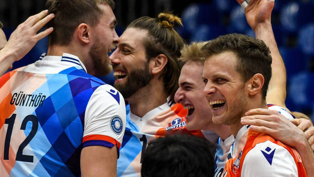 Frankfurt und Netzhoppers im Finale