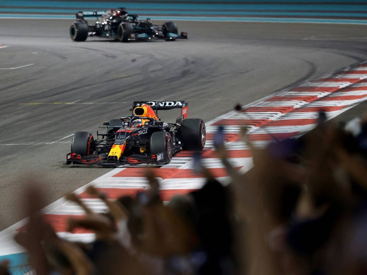 Formel 1 Mercedes legt Protest gegen das Rennergebnis ein