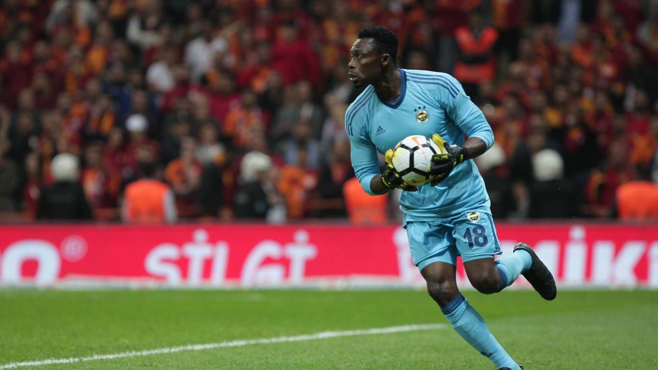 Carlos Kameni kam bei Fenerbahce von 2017 bis 2019 nur auf neun Pflichtspiel-Einsätze