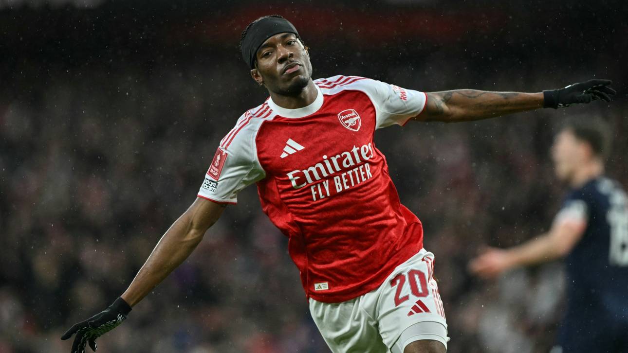 Arsenal mit Machtdemonstration