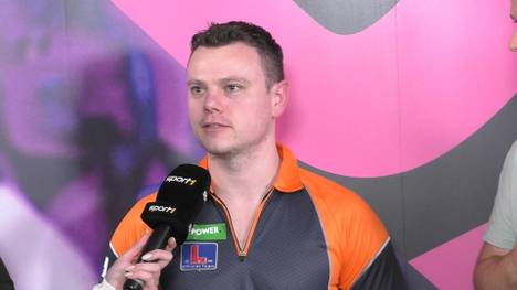 Jeffrey De Graaf trifft in Runde 3 auf Rob Cross. Seinem kommenden Gegner gibt er gleich mal eine kleine Spitze mit.