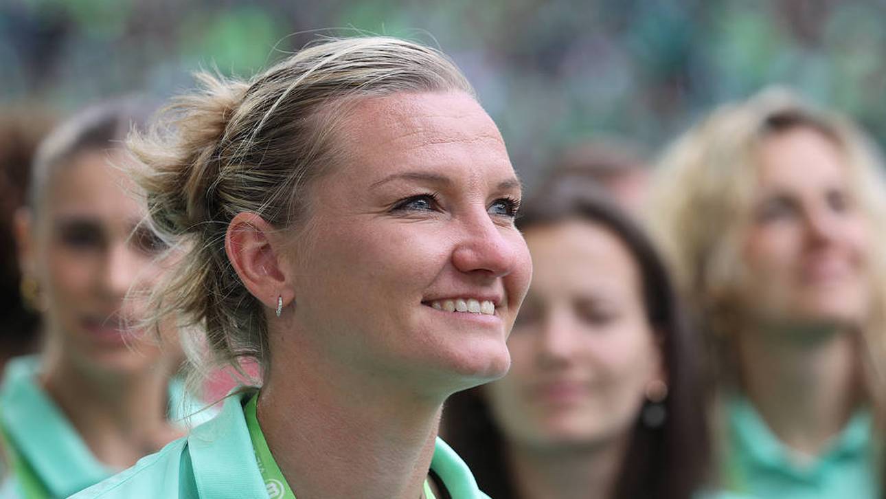 Popp zieht BVB-Wechsel in Betracht