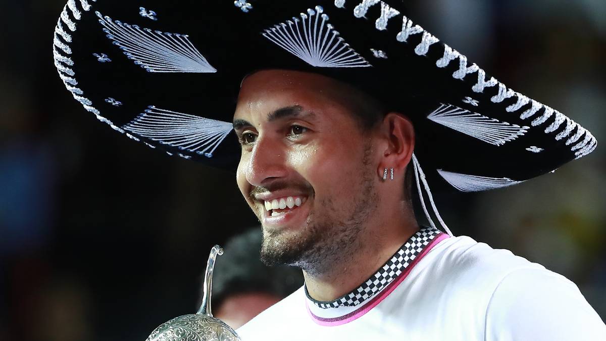 Nick Kyrgios ist aktuell der bunteste Vogel im ATP-Zirkus. Kein Spieler polarisiert mehr als der Australier. Während ihn seine Fans für seine lockere Art und sein freches Mundwerk feiern, werfen ihm Kritiker vor, dass er keinen Respekt vor Gegenspielern und Zuschauern zeigt