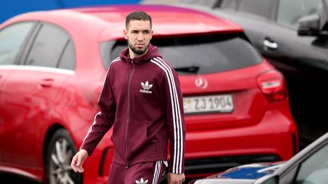 Bentaleb erneut strafversetzt , Schalke-Profi Nabil Bentaleb wurde erneut aus dem Profi-Kader verbannt 