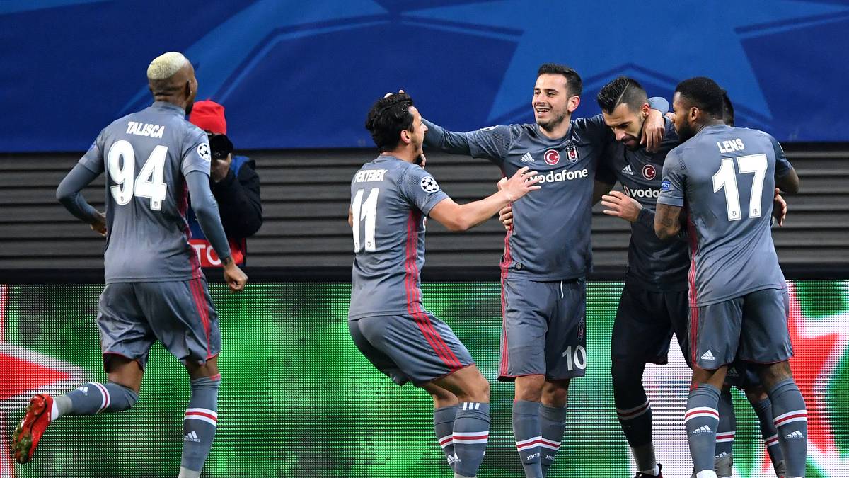 In der Liga rangiert das Team um alternde Stars wie Alvaro Negredo (2.v.r., 32), Ricardo Quaresma (34) oder Ryan Babel (30) nur auf Platz vier. Unterschätzen dürfte man auch diesen Gegner nicht, Bayern wäre aber ganz klarer Favorit. K.o.-Wahrscheinlichkeit: 5 Prozent