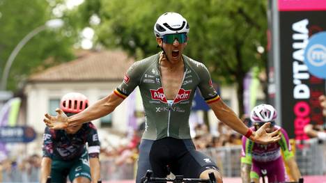 Dries De Bondt gewinnt die 18. Etappe des Giro d'Italia