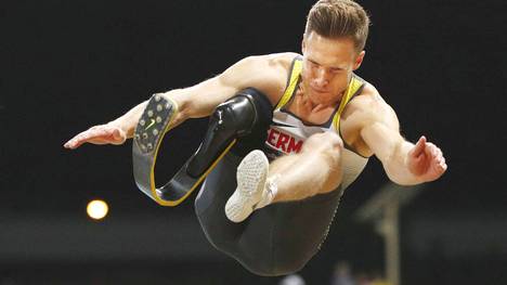 Markus Rehm greift bei den Paralympics nach der Goldmedaille