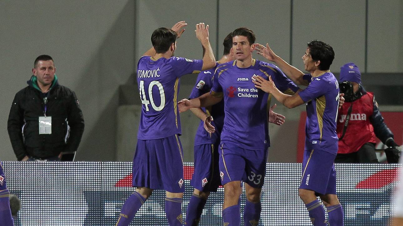 Mario Gomez im Trikot des AC Florenz