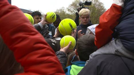 Diego Dedura setzt sich gegen den Inder Nagal durch und zieht in die Hauptrunde der BMW Open ein.