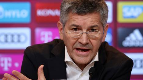 Der FC Bayern hat sich zum zweiten Mal während der Coronakrise mit seinen Spielern auf einen Gehaltsverzicht verständigt. 