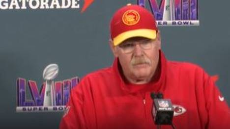Nach einem spannenden Super Bowl zeigt sich Chiefs-Coach Andy Reid begeistert vom zweiten Super-Bowl-Titel in Folge. Außerdem lobt er sein Team und die Führungspersönlichkeiten Patrick Mahomes, Travis Kelce und Chris Jones.