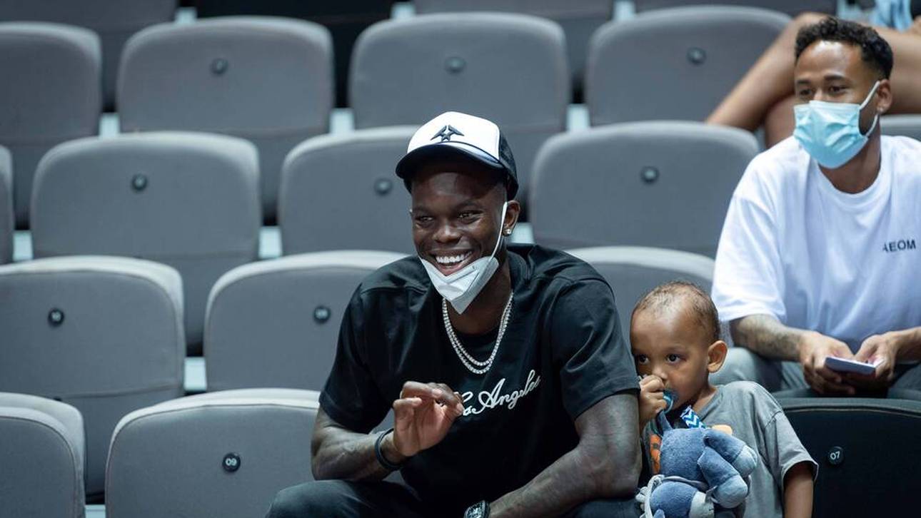 Tennis-Topstar jubelt über Schröder-Deal