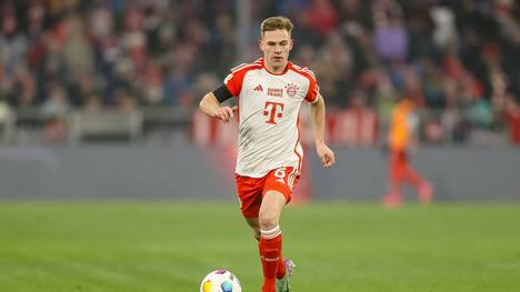 Joshua Kimmich fehlt beim fünftägigen Kurz-Trainingslager des FC Bayern in Portugal. 