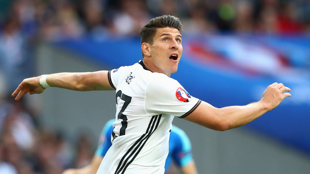 Gomez will noch bis zur WM spielen