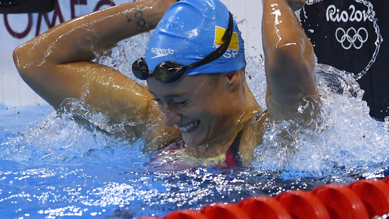 Schmetterling-Gold für Spanierin