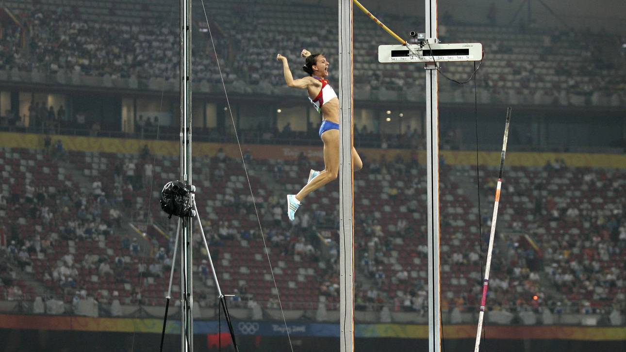 Jelena Issinbajewa als Königin der Lüfte