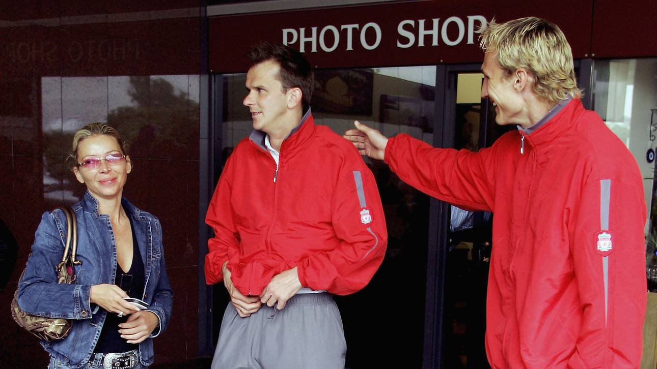 Als Hamann auf ein Taxi kletterte