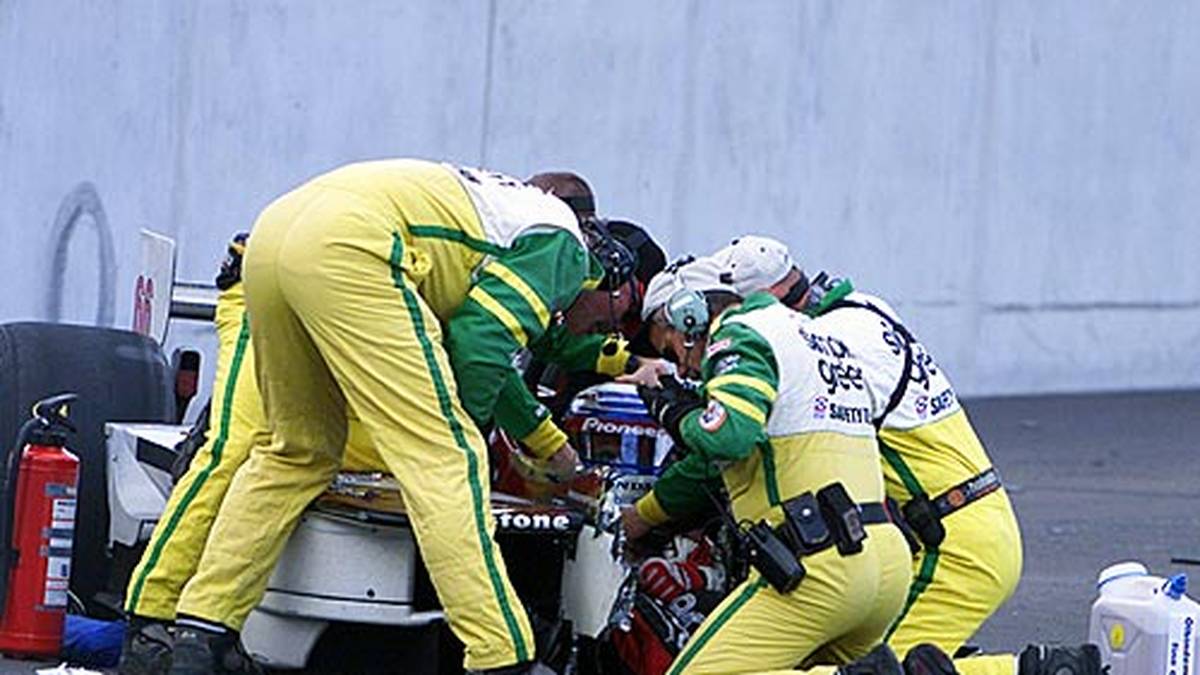 Die Helfer und Ordner sind sofort zur Stelle und leisten erste Hilfe