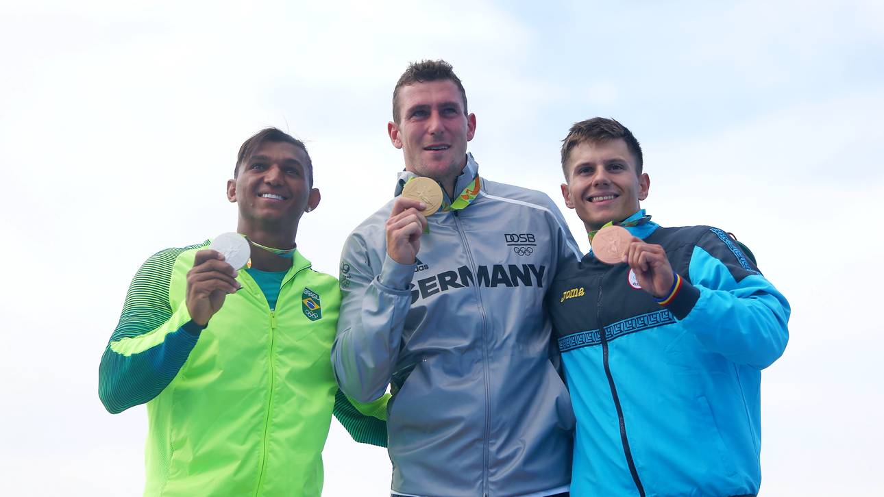 Canoe Sprint - Olympics: Day 11