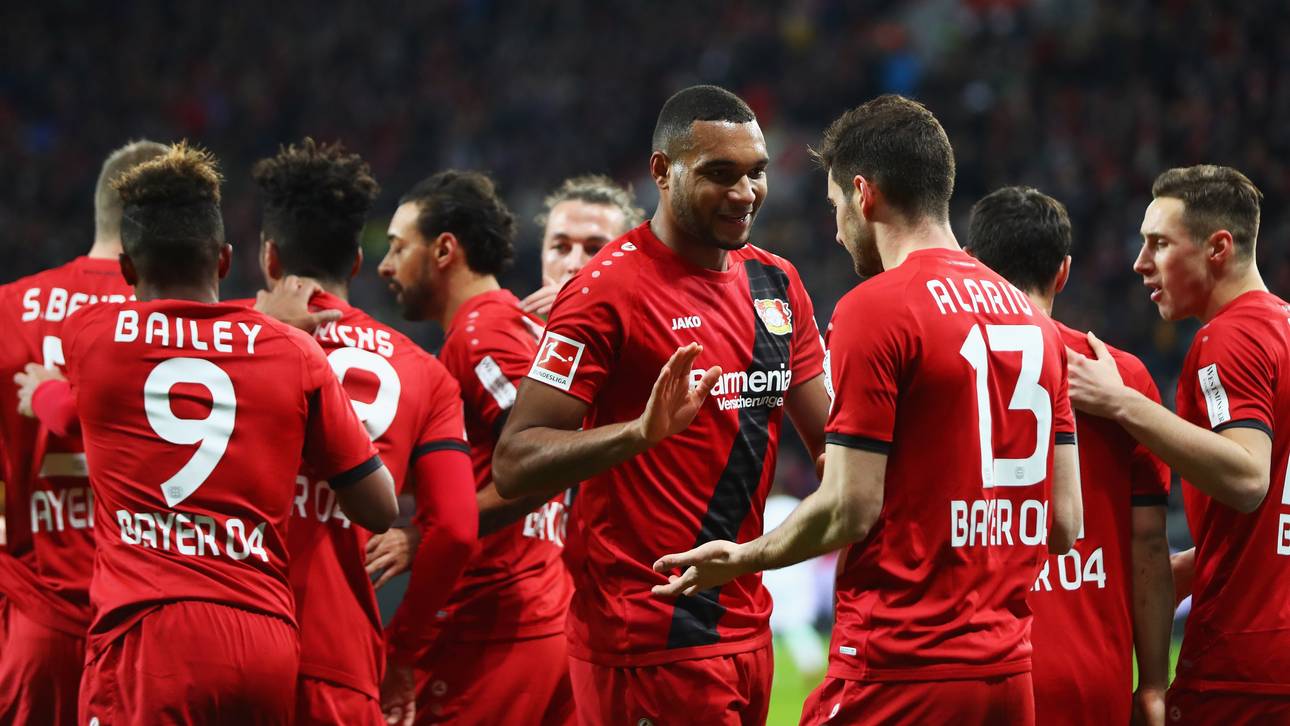 Tah verlängert bei Bayer