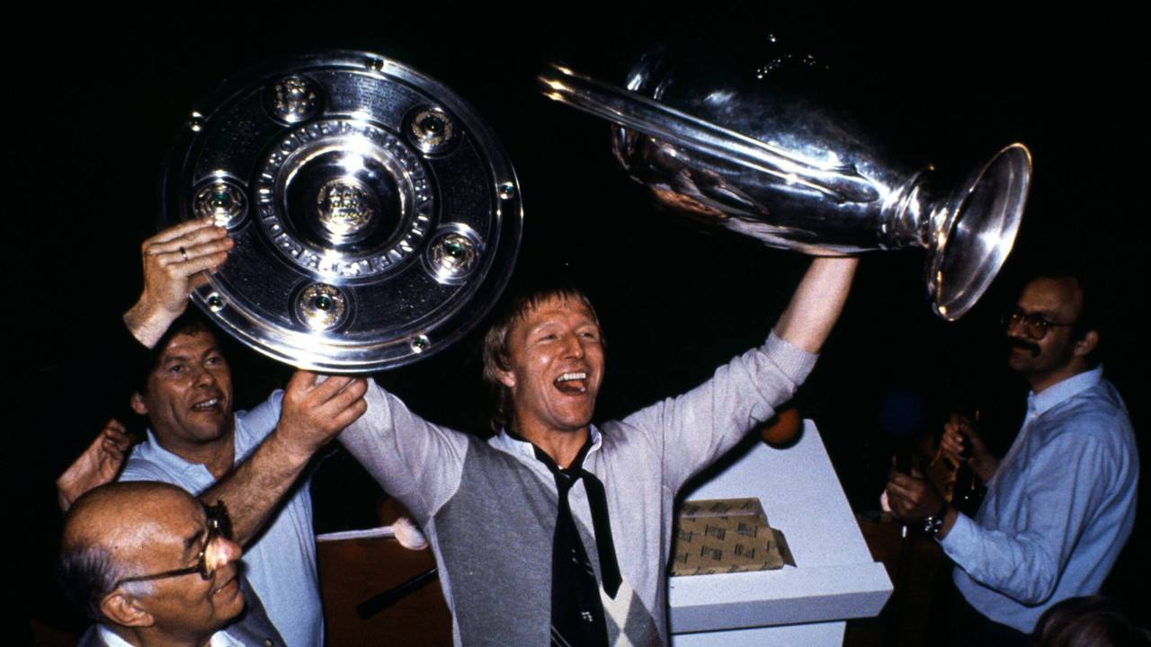 SPORT1 History über Horst Hrubesch: Vom Spätstarter zur deutschen Legende