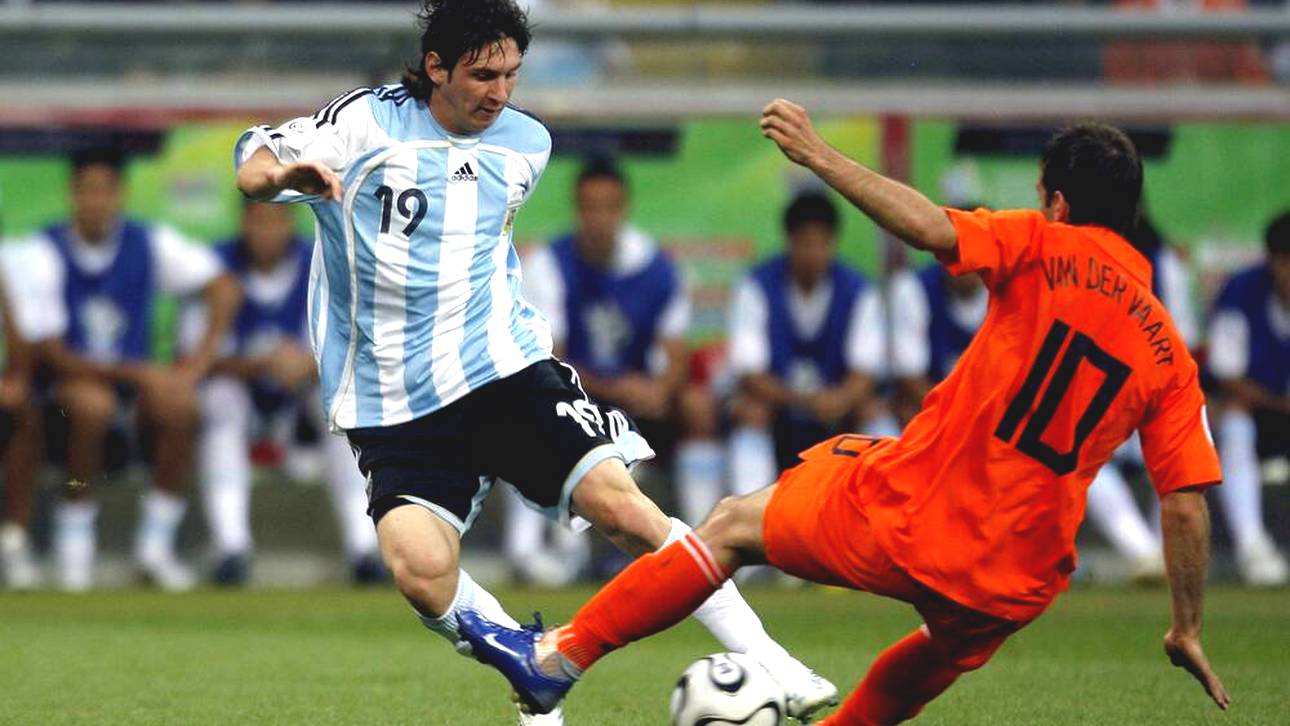 Messi? Van der Vaart stichelt