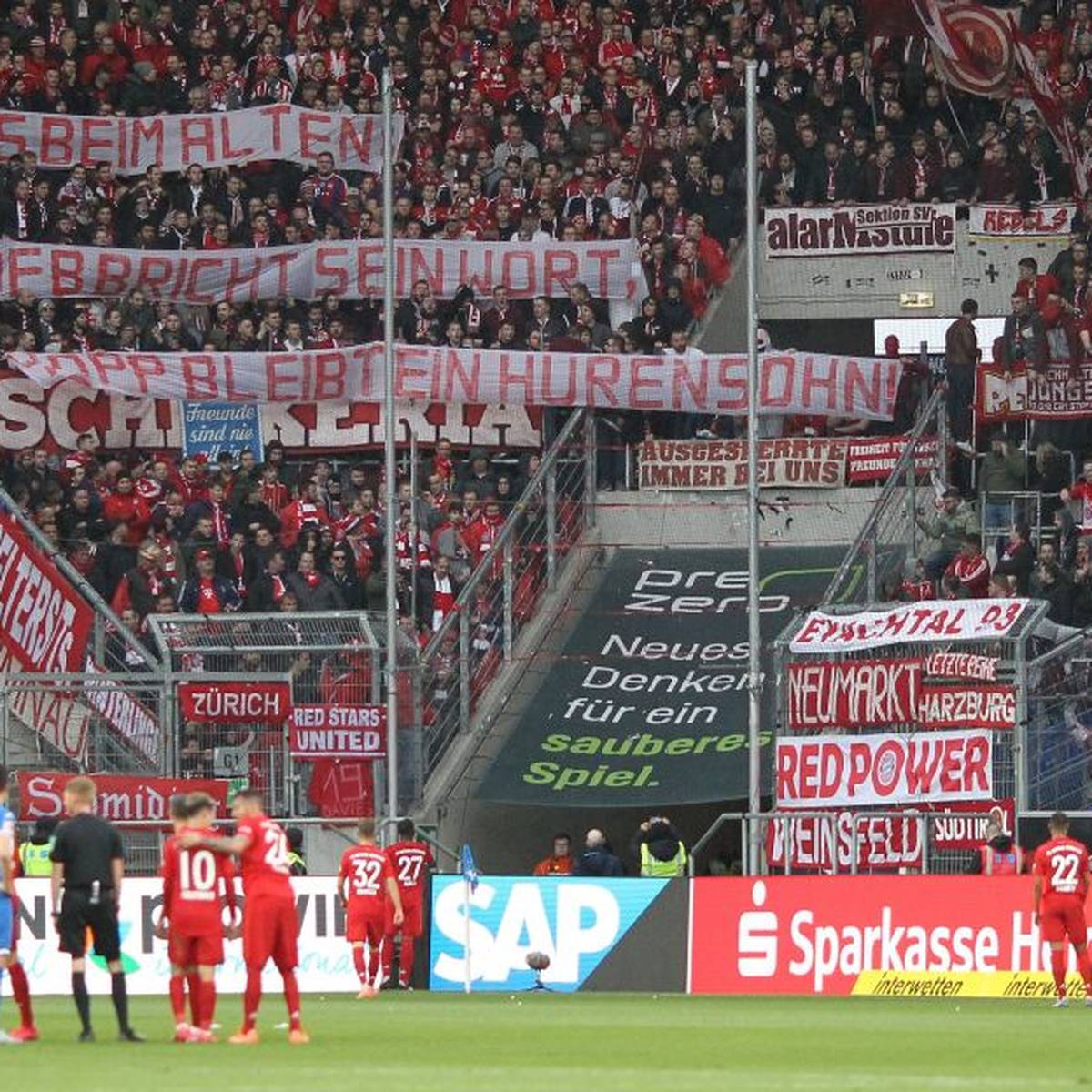 Fc Bayern Anhanger Veroffentlichen Stellungnahme Nach Skandalspiel