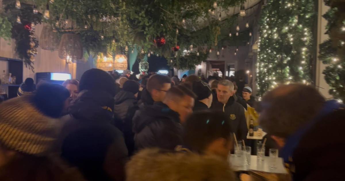 Saarbrücken-Trainer Rüdiger Ziehl feiert Pokal-Coup mit Fans