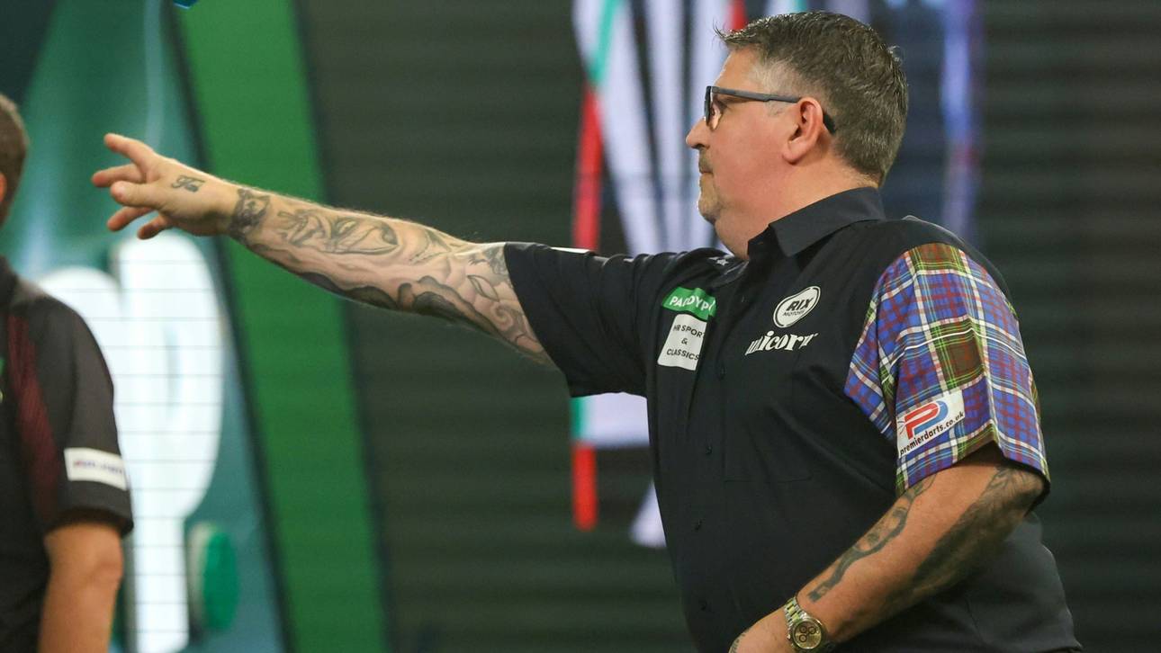 Darts: Anderson schlägt van Gerwen und steht im Viertelfinale