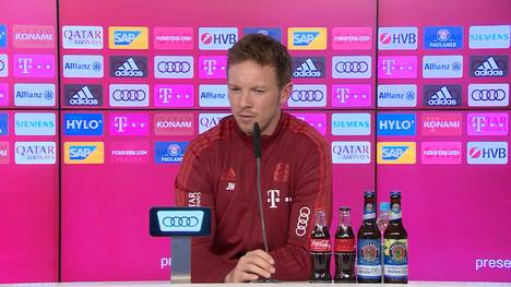 Seit 300 Bundesliga-Spielen und 10 Jahren ist Christian Streich Trainer beim SC Freiburg, Julian Nagelsmann bewundert seine Leistung in dieser Zeit.