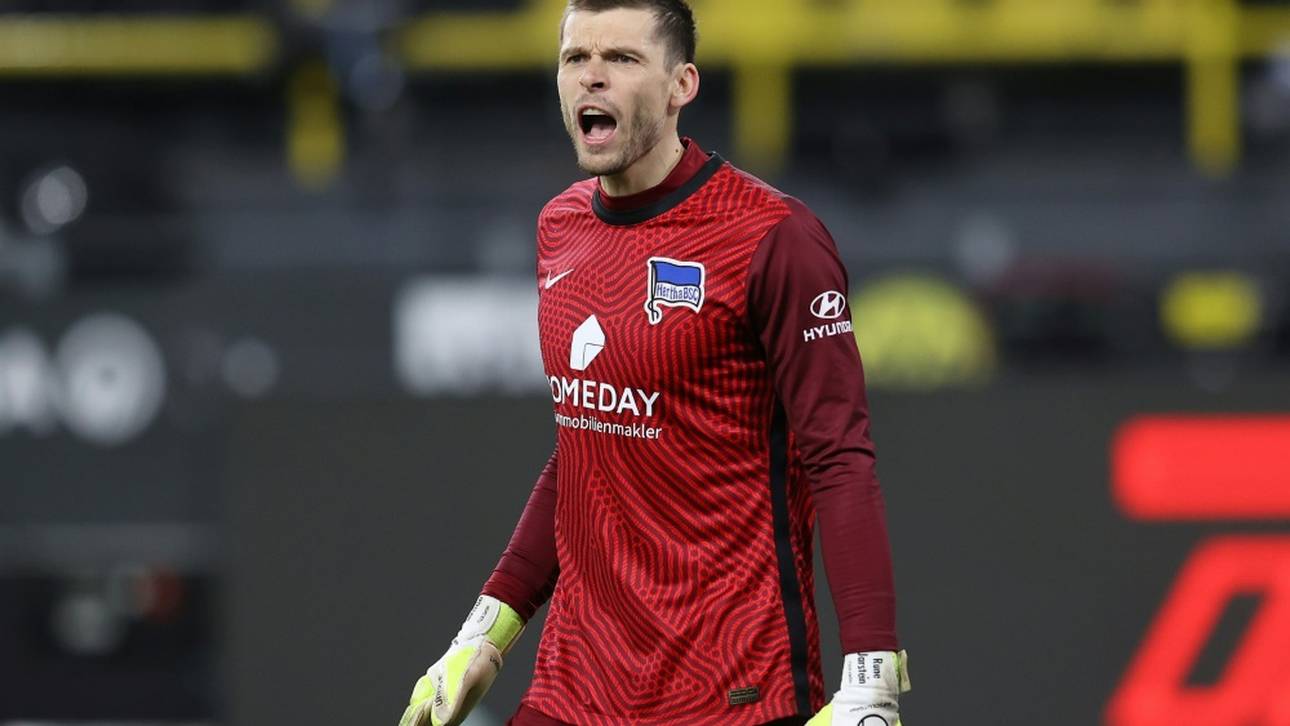 Knie-OP bei Hertha-Torhüter