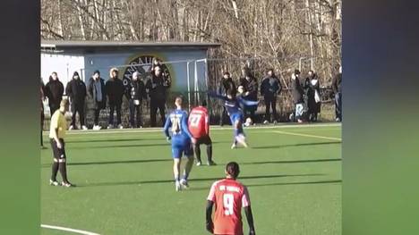 Ein Rabona-Assist aus der Berliner Kreisliga geht viral. Dahinter steckt der Influencer und Ex-Profi Sidney Friede.