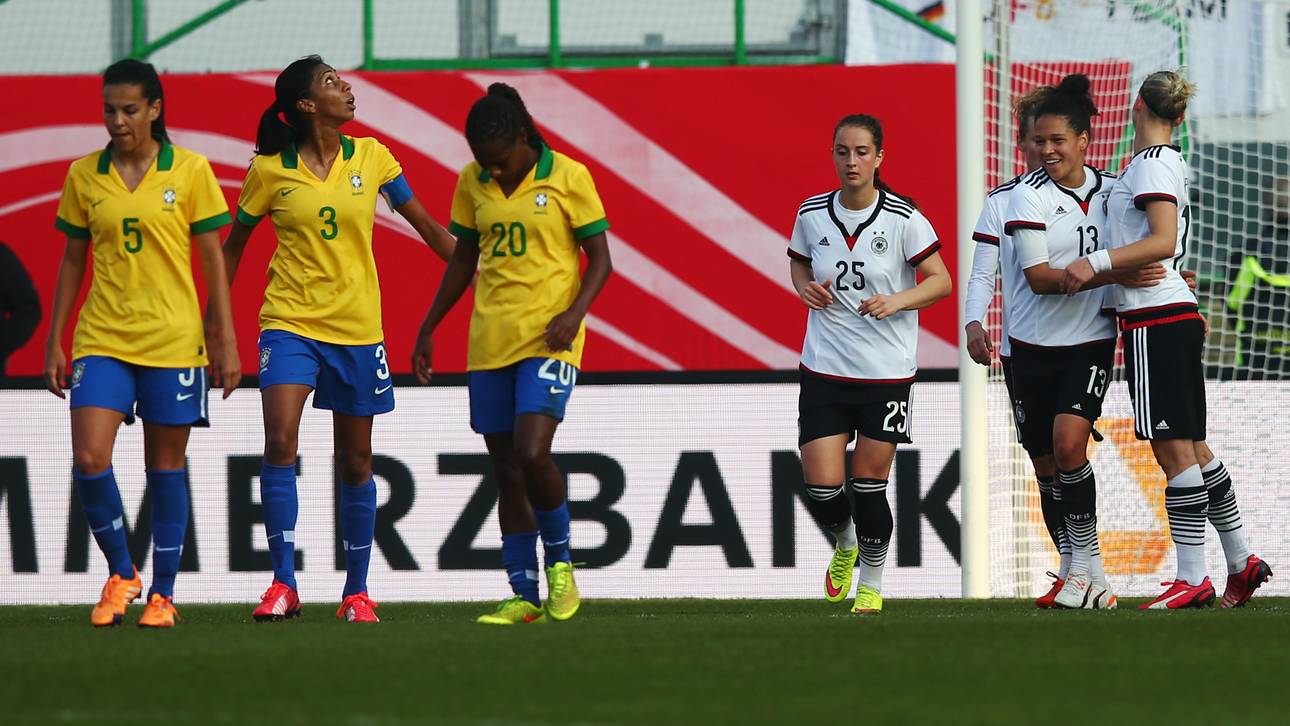 DFB-Frauen schlagen Brasilien